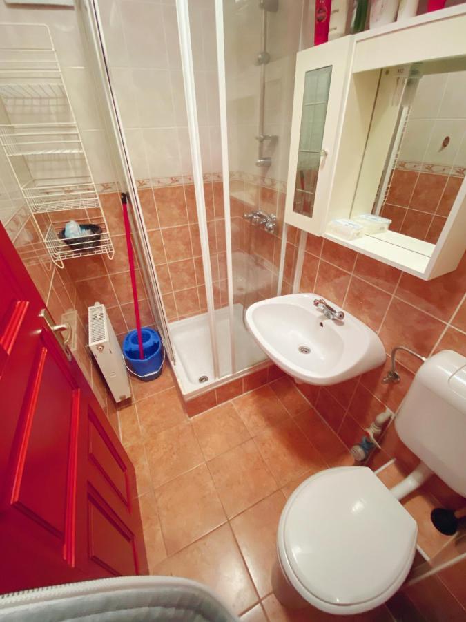 Ddb Apartman Siófok Esterno foto